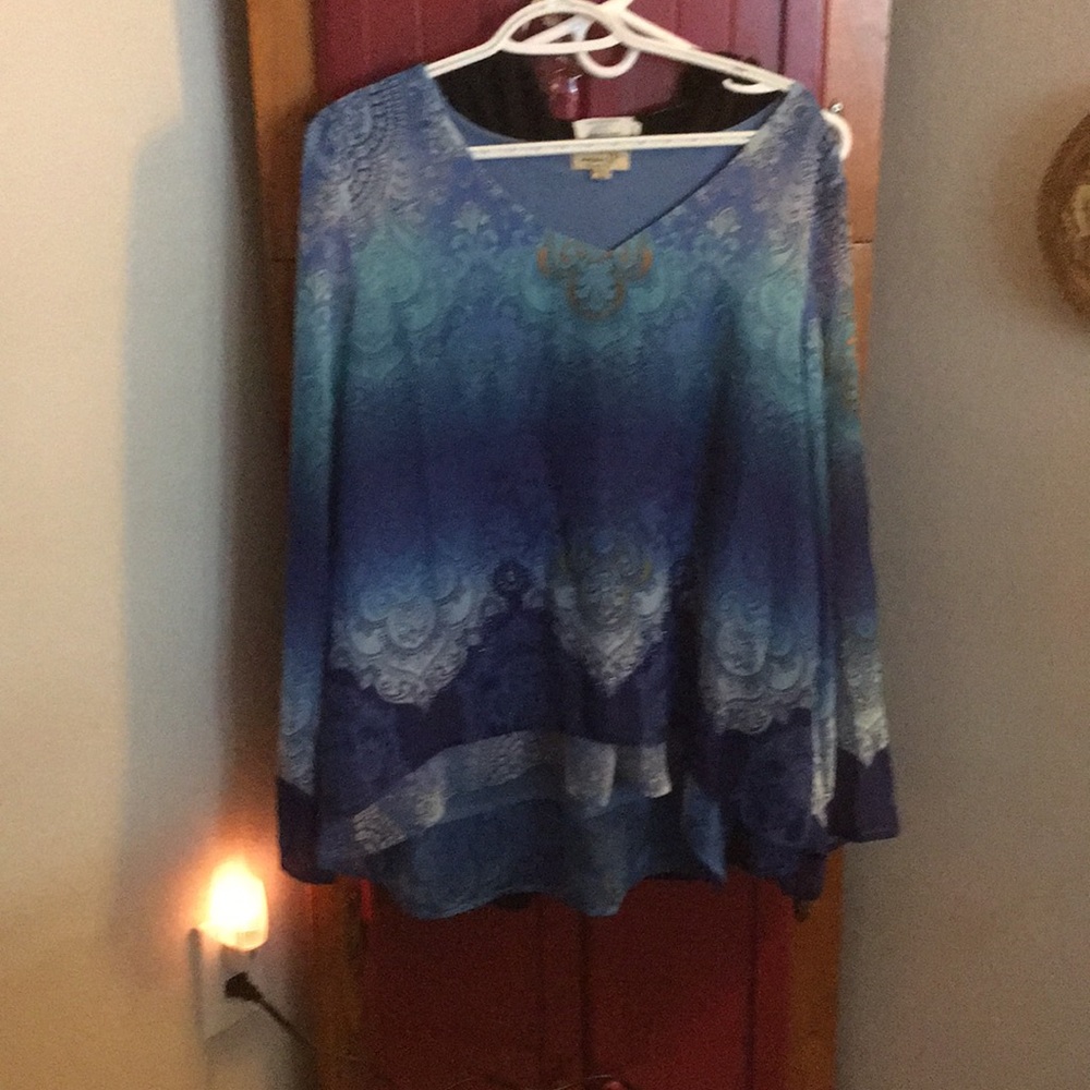 Multicolored flows blouse